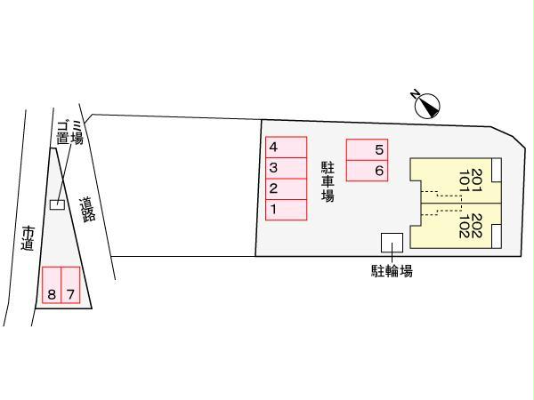 【マルシエロの駐車場】