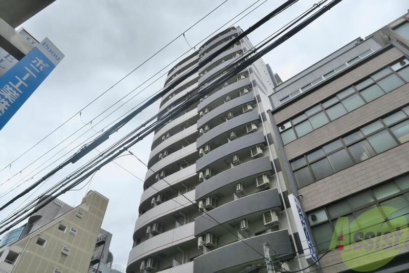 【大阪市中央区北久宝寺町のマンションの建物外観】