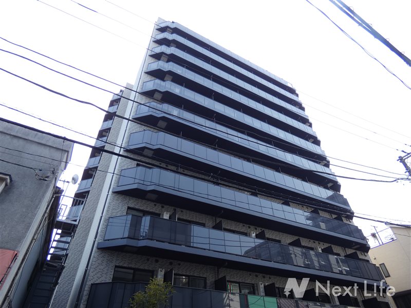 【オルタナ横濱阪東橋の建物外観】