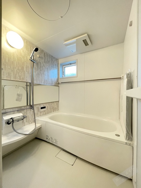 バス・シャワールーム　追い焚き付で寒い日も温まります♪