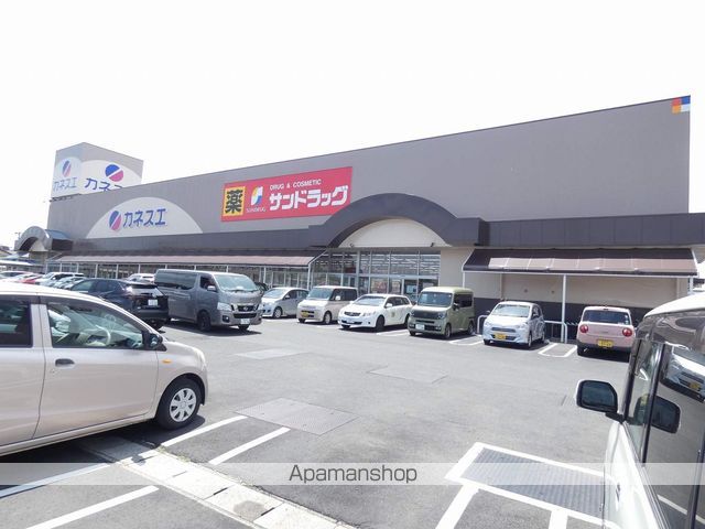 スーパー　カネスエ　浅井店（スーパー）まで979m