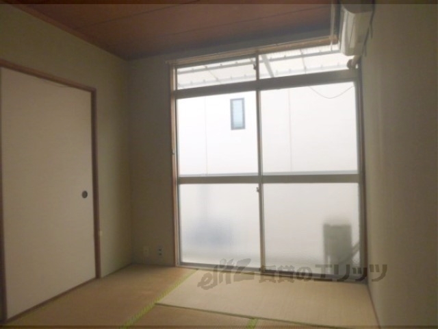 居室・リビング　和室