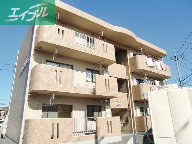 建物外観　キレイな外観