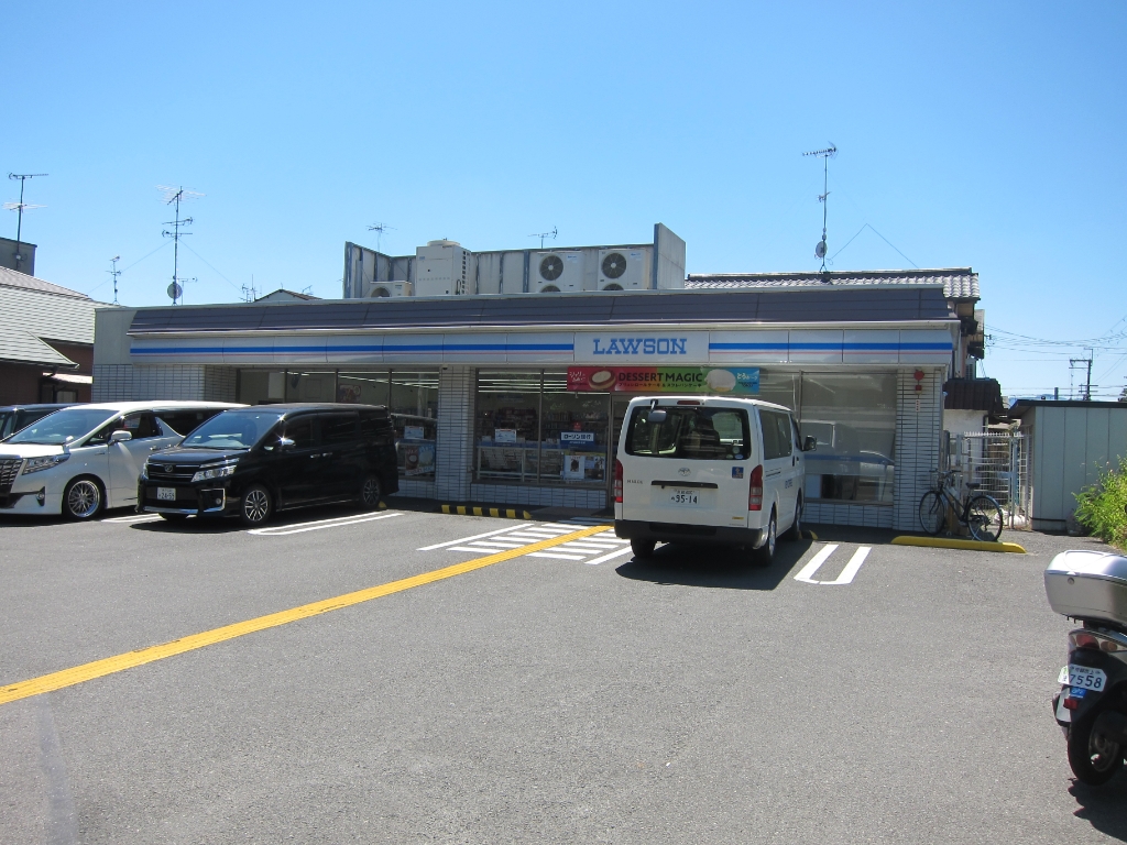 コンビニ　ローソン 一乗寺宮ノ東町店（コンビニ）まで411m