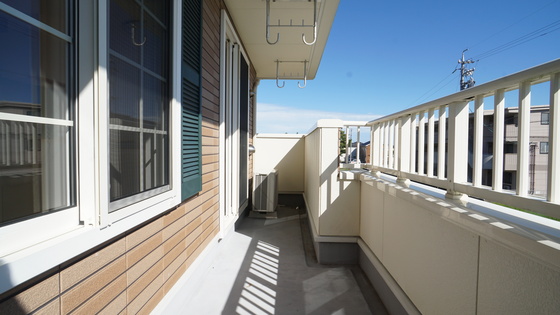 バルコニー　ベランダ