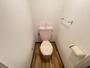 トイレ　※別部屋の写真です