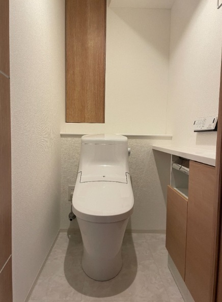 トイレ　室内イメージ