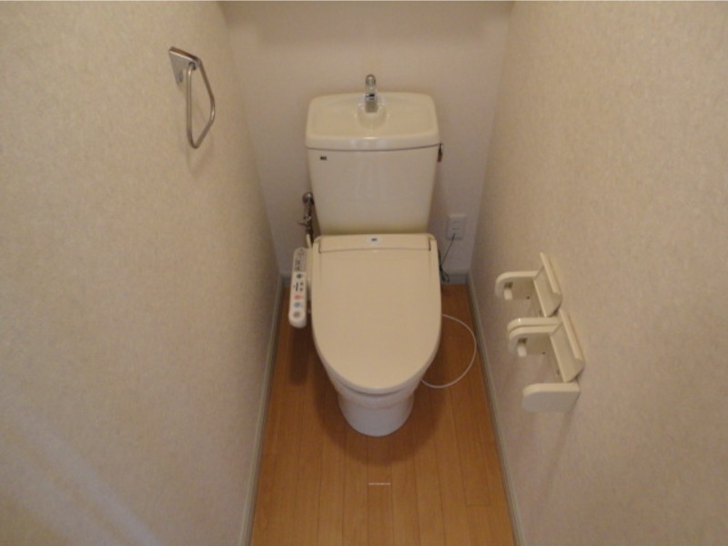 トイレ　図面と現状に相違がある場合には現状を優先