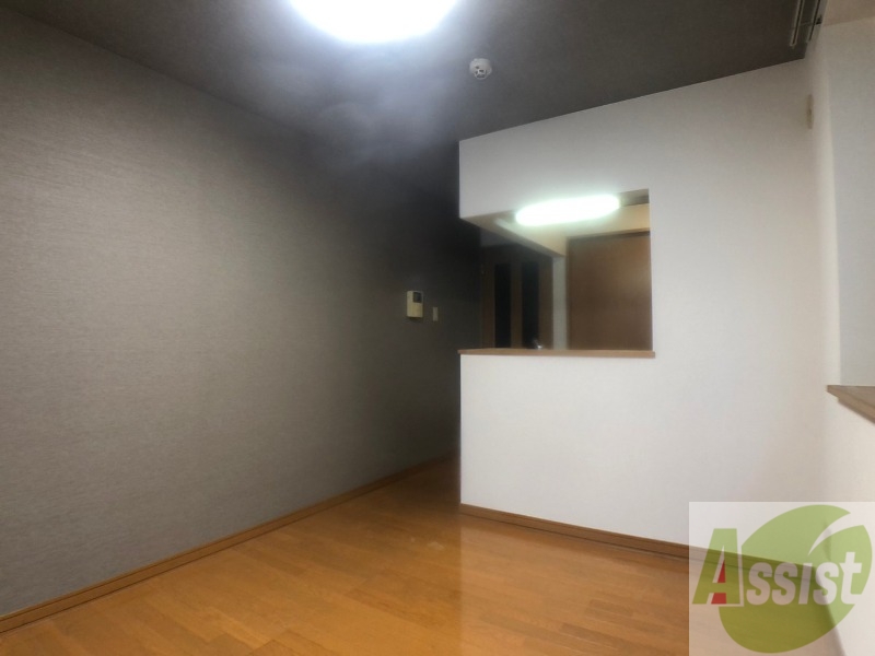 居室・リビング　広くてキレイなお部屋が広がっていて、充実した生活が送れそう。