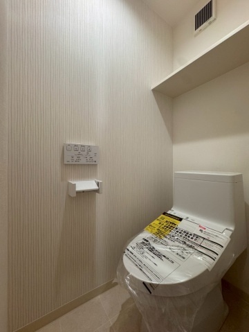 トイレ　同じ施工会社の別の建物