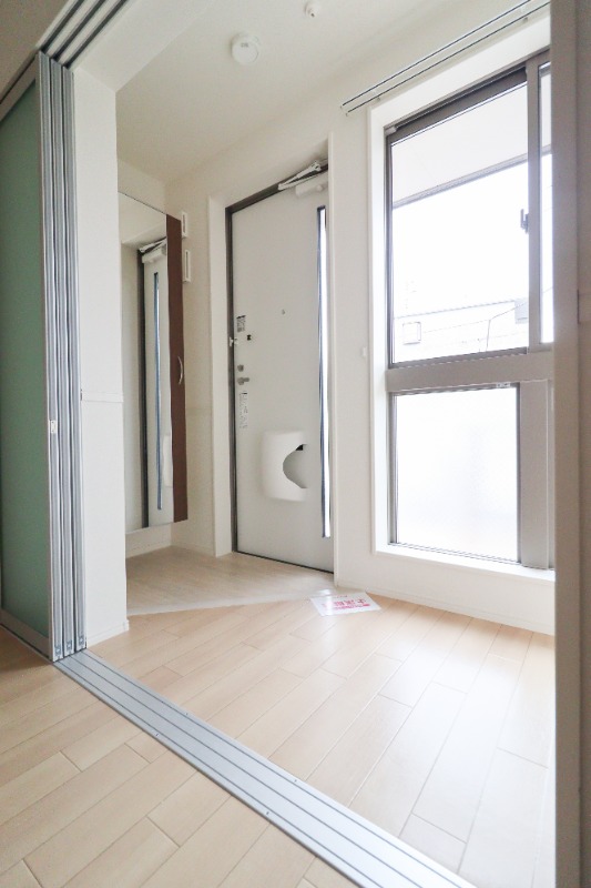 玄関　図面と現状に相違がある場合には現状を優先