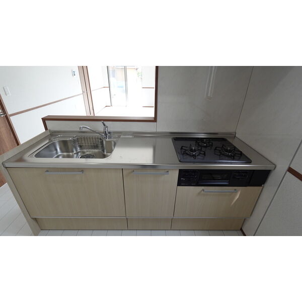 キッチン　システムキッチンで楽しくお料理♪