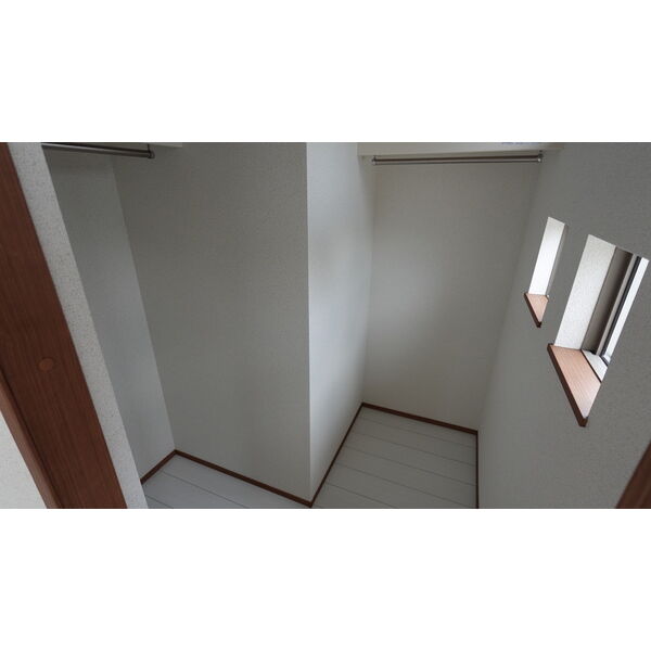 収納　ウォークインクロゼットでたっぷり収納♪