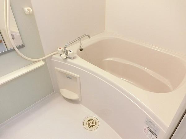 バス・シャワールーム　キレイな浴室です！