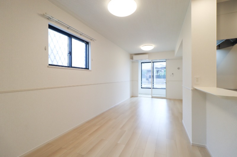 居室・リビング　図面と現状に相違がある場合には現状を優先