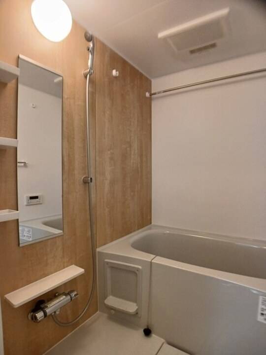 バス・シャワールーム　浴室