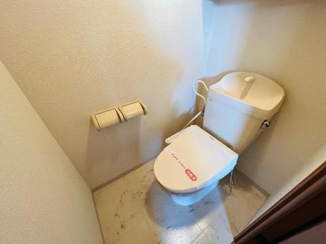 トイレ　シャワー付トイレ