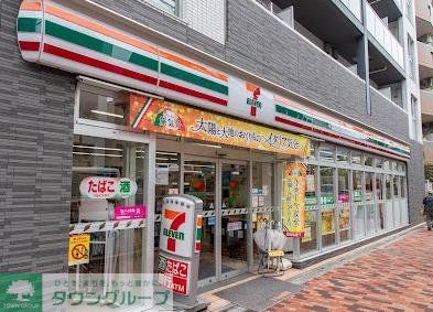 コンビニ　セブンイレブン世田谷上馬5丁目店（コンビニ）まで300m