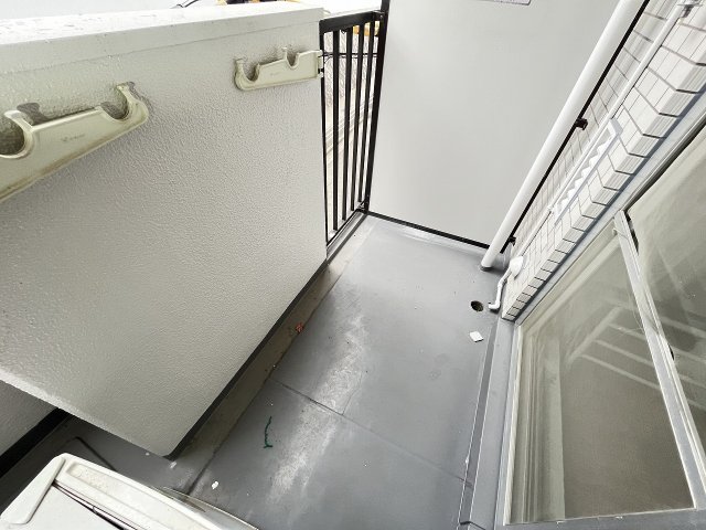 バルコニー　外からの目が気にならないバルコニーで洗濯物が干せます