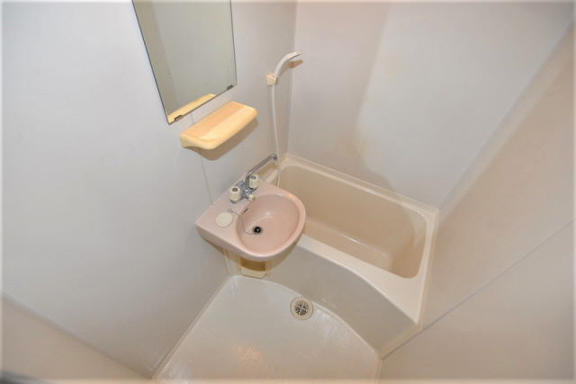 バス・シャワールーム　日々の暮らしに欠かせないお風呂です