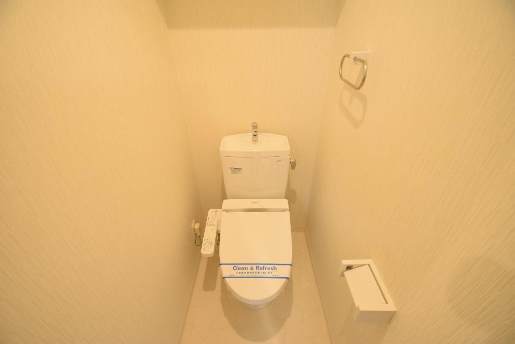 トイレ　シャワー付トイレ