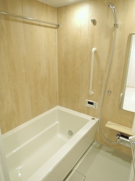 バス・シャワールーム　風呂