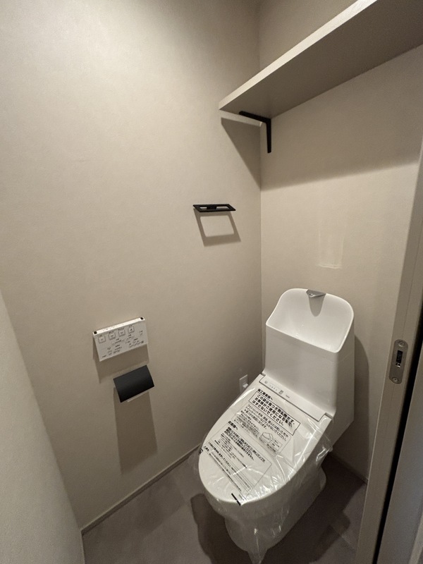 トイレ　清潔感のあるトイレです