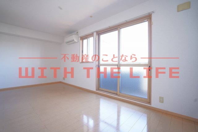 居室・リビング　おしゃれな居間です