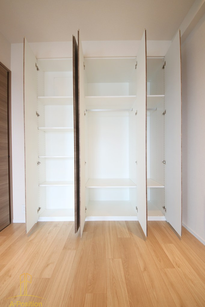 収納　ブランズタワー御堂筋本町