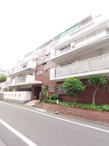 建物外観　シャトー瑠璃