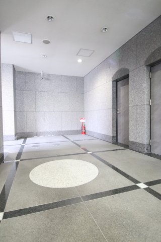 ロビー　ゆとりのあるロビーです