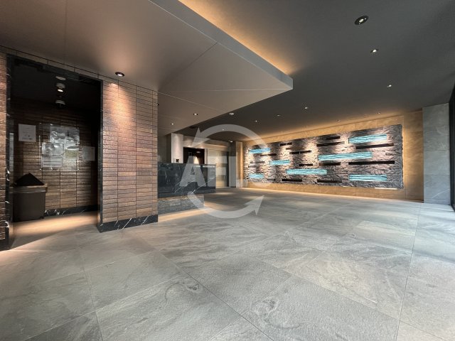 ロビー　S-RESIDENCE三国WEST　ロビー