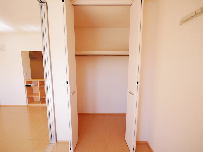 収納　クローゼット