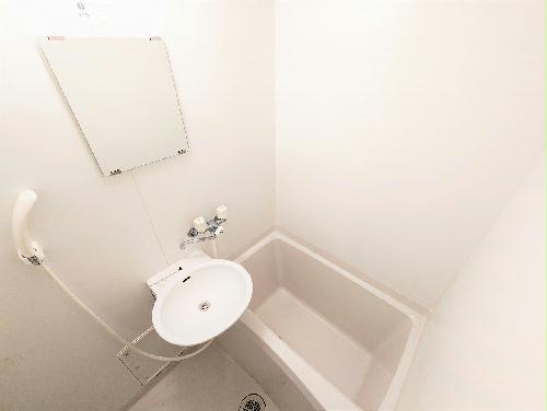 バス・シャワールーム　設備仕様は号室により異なる為、現況を優先します。