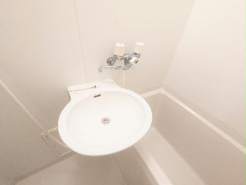 洗面設備　設備仕様は号室により異なる為、現況を優先します。