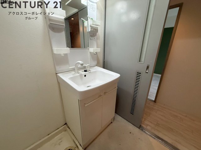 洗面設備　独立洗面化粧台付きでおすすめです！