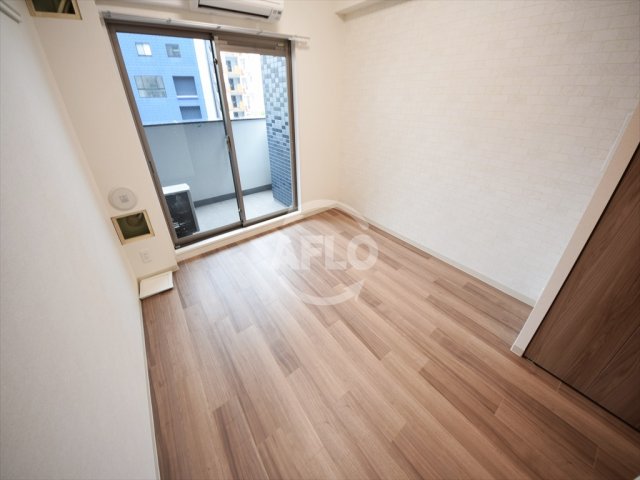 居室・リビング　プレサンス大阪天満リバーシア　洋室