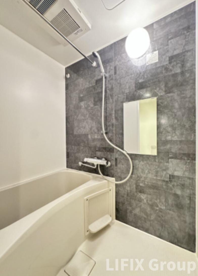 バス・シャワールーム　風呂