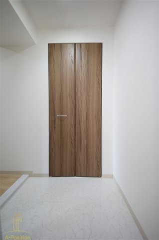 玄関　フェニックスコート