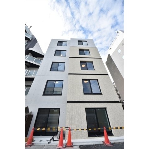 建物外観　落ち着いた雰囲気の外観です