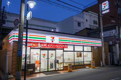 コンビニ　セブン-イレブン 大阪柏里３丁目店（コンビニ）まで185m