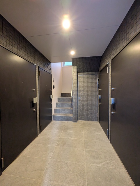 エントランス　撮影日：２０２５／１１／１４