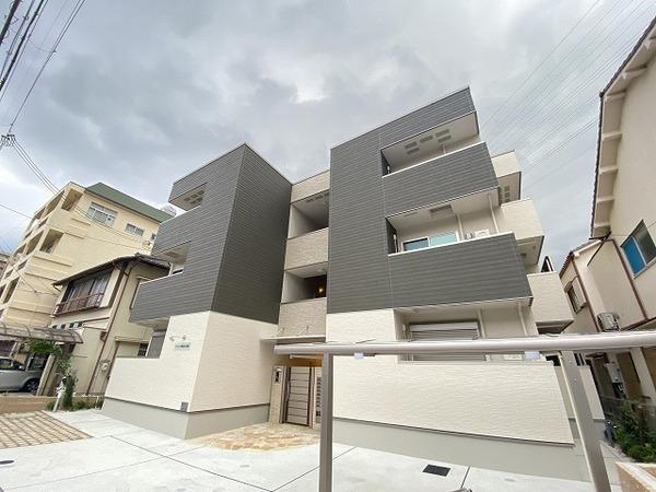 建物外観　オシャレな外観！