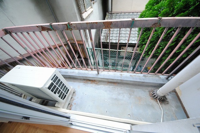 バルコニー　写真は２１号室