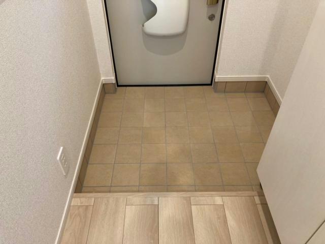 玄関　※建築中の為イメージ図となります