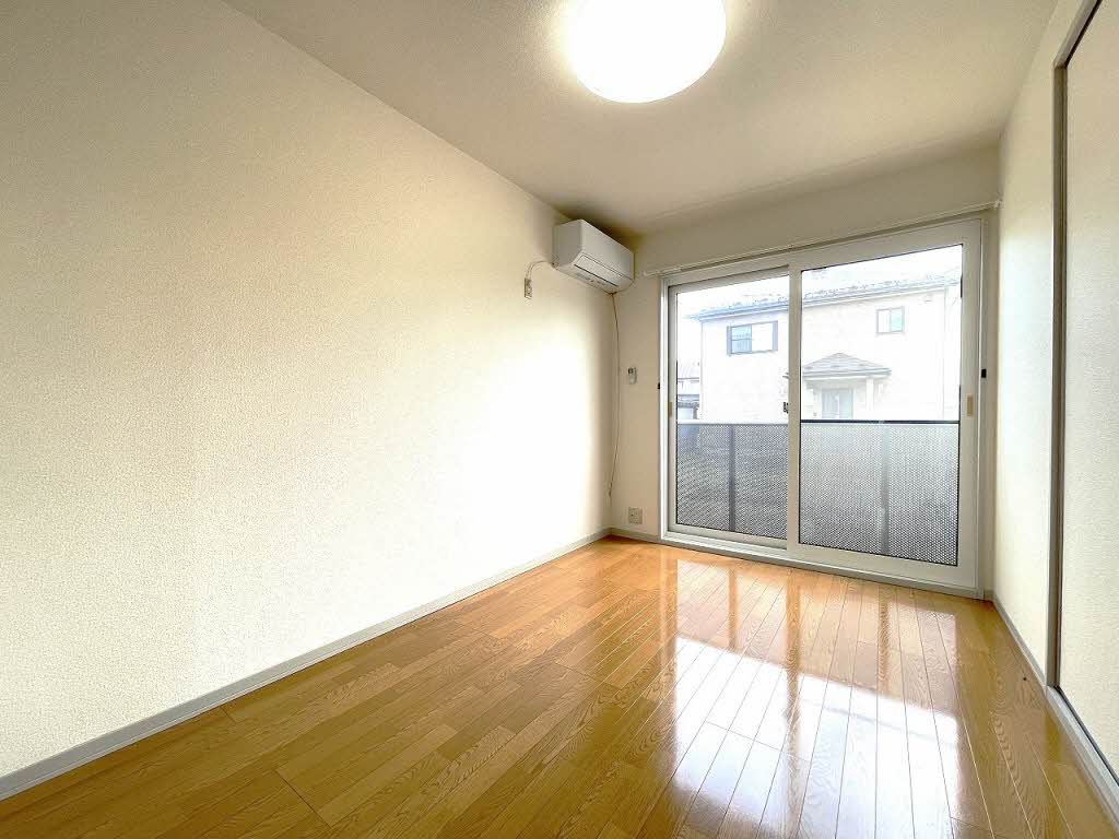 居室・リビング　洋室