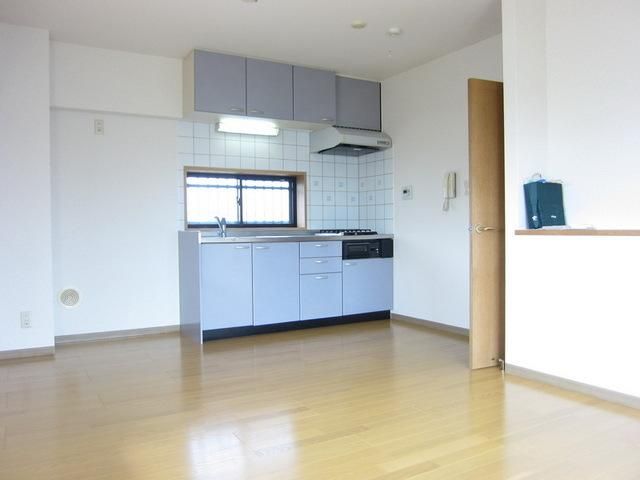 居室・リビング　★お部屋探しは株式会社タウンハウジング東京まで★