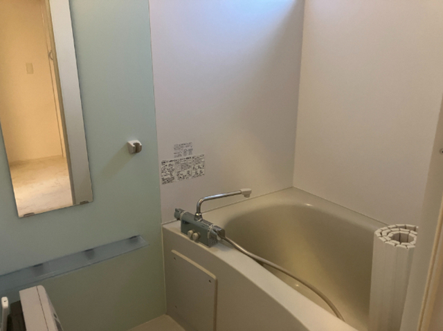 バス・シャワールーム　浴室