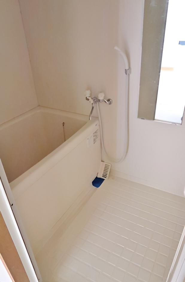 バス・シャワールーム　☆ゆっくりくつろげるお風呂☆