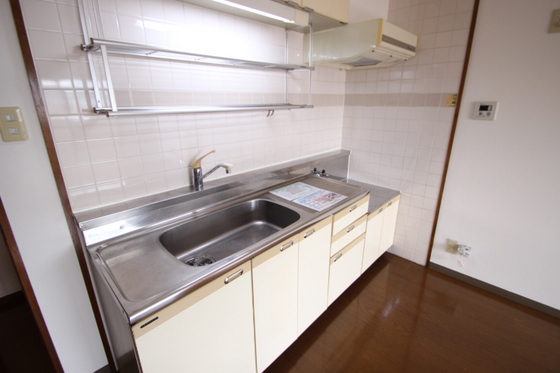 キッチン　※別部屋の写真です